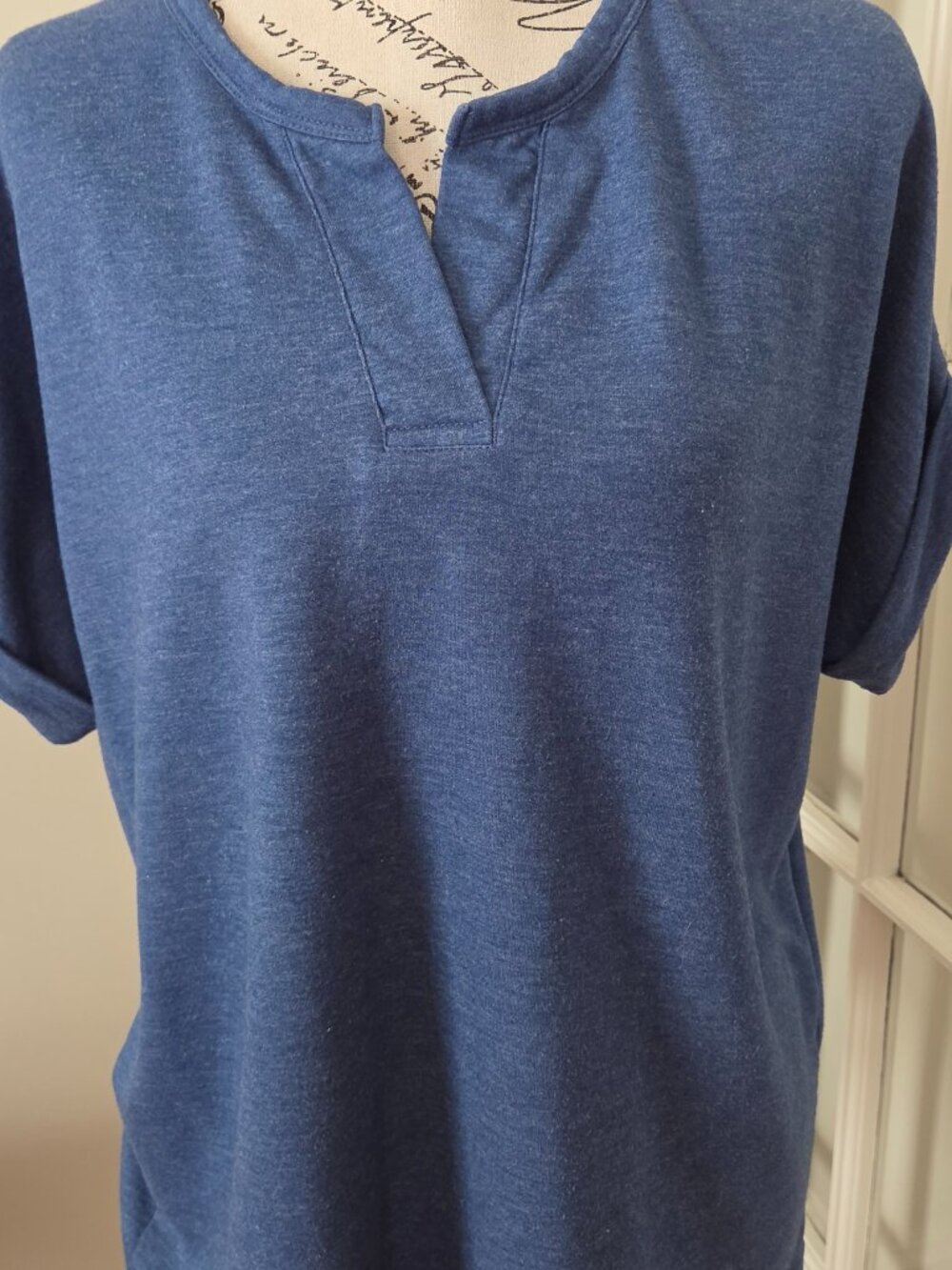 Banana Republic M Blue Split Neck Soft Knit Top